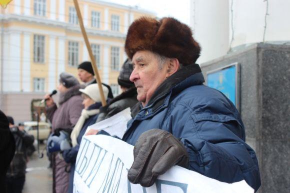 Під ОДА вимагали більших пенсій для військових і обіцяли багатотисячну акцію протесту, фото №8 на сайті 20minut.ua