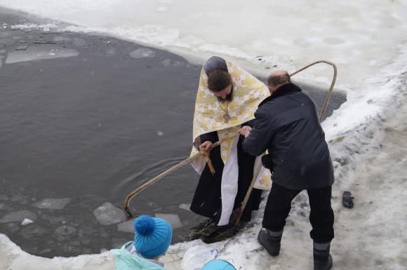 Сьогодні вінничани відзначають Водохреща або Йордан на сайті 20minut.ua Сьогодні вінничани відзначають Водохреща або Йордан, фото №1 на сайті 20minut.ua