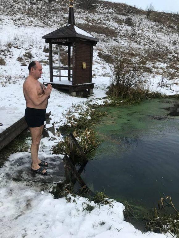 Як тернополяни купаються на Водохреща (ОНОВЛЕНО), фото №13 на сайті 20minut.ua