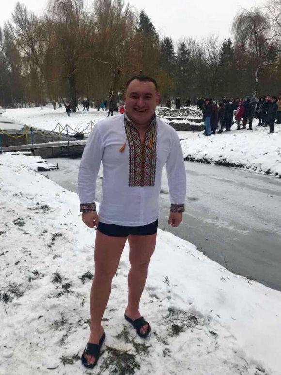Як тернополяни купаються на Водохреща (ОНОВЛЕНО), фото №10 на сайті 20minut.ua