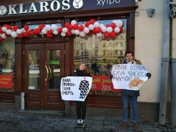«Криваве жлобство» у Вінниці: активісти провели акцію проти хутряної промисловості, фото №4 на сайті 20minut.ua