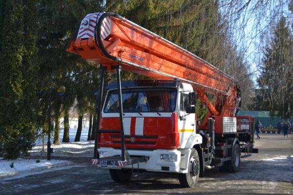 «Чекав на житло 14 років», - рятувальникам роздали 39 квартир у Хмельницькому на сайті vsim.ua «Чекав на житло 14 років», - рятувальникам роздали 39 квартир у Хмельницькому, фото №3 на сайті vsim.ua