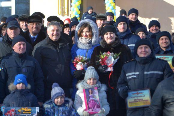 «Чекав на житло 14 років», - рятувальникам роздали 39 квартир у Хмельницькому на сайті vsim.ua «Чекав на житло 14 років», - рятувальникам роздали 39 квартир у Хмельницькому, фото №1 на сайті vsim.ua