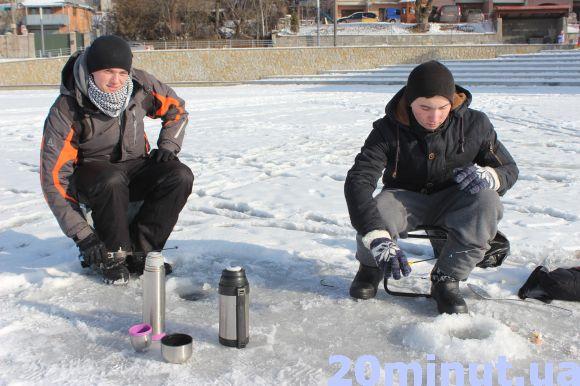 Новини Тернополя - фото з Айтішники, підприємці та пенсіонери. Тернопільські рибалки - хто вони Айтішники, підприємці та пенсіонери. Тернопільські рибалки - хто вони, фото №3 на сайті 20minut.ua
