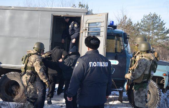Житомирські поліцейські взяли участь у тактико-спеціальних навчаннях із затримання небезпечних злочинців на сайті 20minut.ua Житомирські поліцейські взяли участь у тактико-спеціальних навчаннях із затримання небезпечних злочинців, фото №2 на сайті 20minut.ua