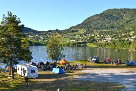 Селфі із льодовиком та сальто над прірвою: як дешево відпочити у недешевій Норвегії, фото №14 на сайті 20minut.ua