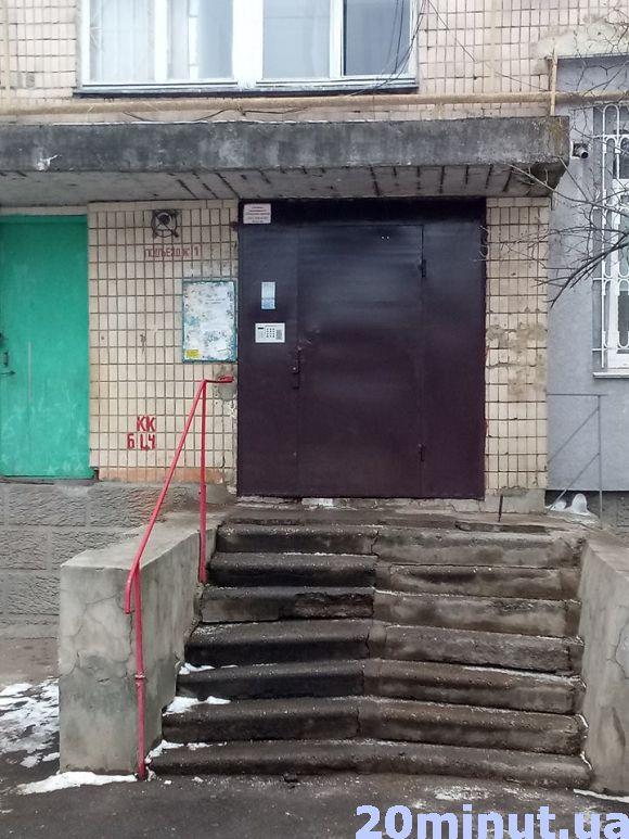 У військовому містечку крадії залишили без ліфту мешканців трьох під’їздів на сайті 20minut.ua У військовому містечку крадії залишили без ліфту мешканців трьох під’їздів, фото №2 на сайті 20minut.ua