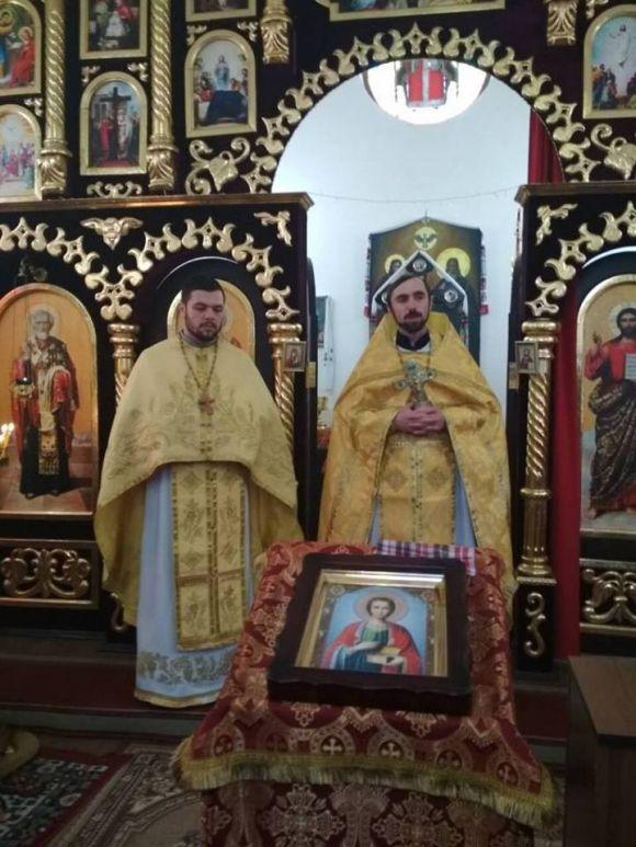 В новий храм з новою парафією: ще одна громада на Хмельниччині перейшла до Київського Патріархату на сайті vsim.ua В новий храм з новою парафією: ще одна громада на Хмельниччині перейшла до Київського Патріархату, фото №3 на сайті vsim.ua