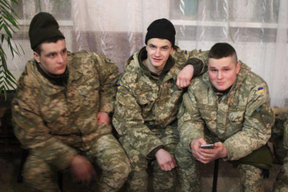 За що загинув “Міф”? У “Родині” показали стрічку про життя і смерть оперного співака-героя АТО на сайті 20minut.ua За що загинув “Міф”? У “Родині” показали стрічку про життя і смерть оперного співака-героя АТО, фото №3 на сайті 20minut.ua