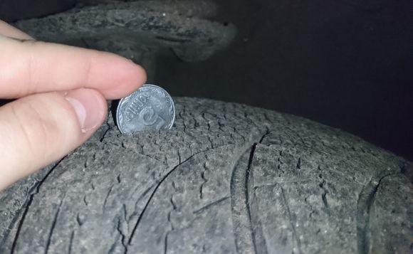 Про ДТП з поліцейськими «Пріусами». Та чи правда,  що патрульні їздять на "лисій" гумі?, фото №6 на сайті 20minut.ua