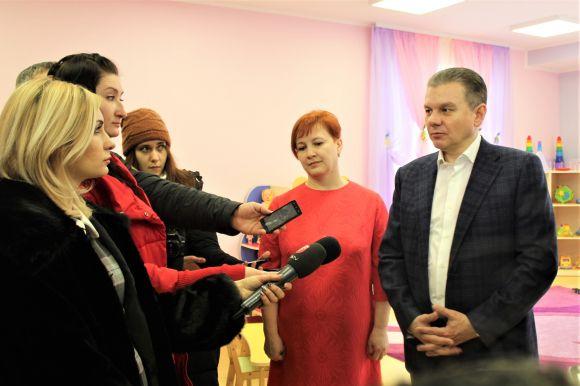 У Військовому містечку відкрили новий дитсадок. Місця вистачить на 360 діток на сайті 20minut.ua У Військовому містечку відкрили новий дитсадок. Місця вистачить на 360 діток, фото №5 на сайті 20minut.ua