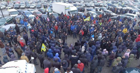 Новини Вінниці - фото з П'ять сотень авто сигналили і «поставили на вуха» всю Вінницю. Що це було? (ОНОВЛЕНО) П'ять сотень авто сигналили і «поставили на вуха» всю Вінницю. Що це було? (ОНОВЛЕНО), фото №34 на сайті 20minut.ua