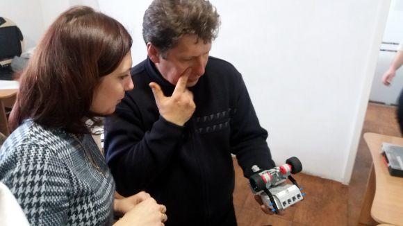 Вчителі навчаються програмувати роботів, фото №5 на сайті 20minut.ua