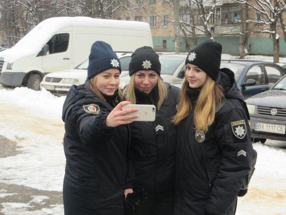 У поліції Хмельниччини - поповнення. Набрали слідчих та дільничних, фото №14 на сайті vsim.ua