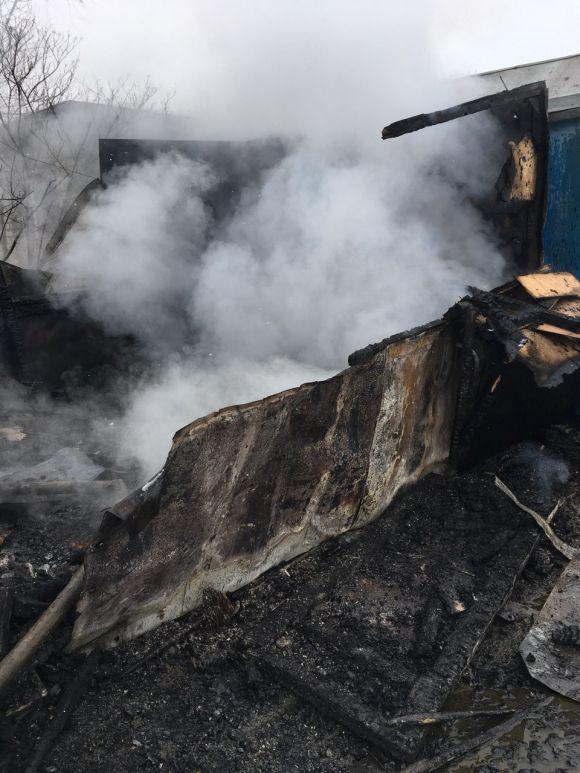Новини Вінниці - фото з У Вінниці згорів будівельний вагончик. Причин займання не називають У Вінниці згорів будівельний вагончик. Причин займання не називають, фото №2 на сайті 20minut.ua
