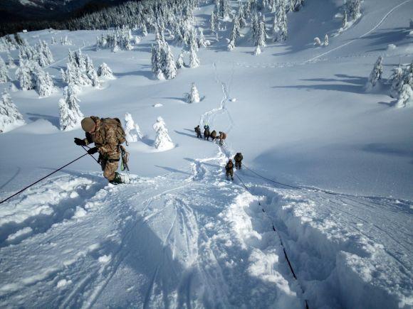 Новини Житомира - фото з Армійські розвідники готуються до війни в горах Армійські розвідники готуються до війни в горах, фото №8 на сайті 20minut.ua