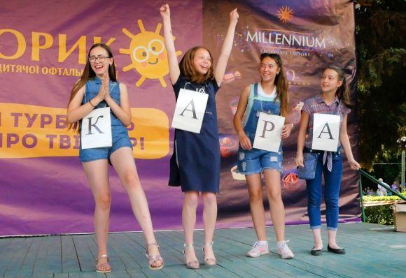 Конкурси, лотерея та більше 3000 подарунків: як малеча розважалася на Святі дитинства від RIA, фото №2 на сайті 20minut.ua