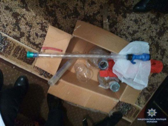 На Вінниччині викрили нарколабораторію. Вилучили обладнання та наркотики, фото №3 на сайті 20minut.ua