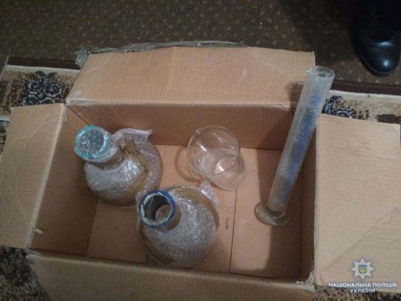 На Вінниччині викрили нарколабораторію. Вилучили обладнання та наркотики, фото №2 на сайті 20minut.ua