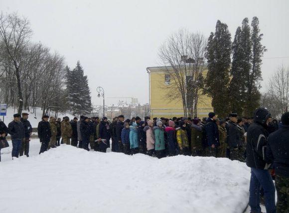 Новини Кам’янець-Подільського - фото з Кам’янчани взяли участь у мітингу, щоб вшанувати пам’ять воїнів Афганістану Кам’янчани взяли участь у мітингу, щоб вшанувати пам’ять воїнів Афганістану, фото №3 на сайті 20minut.ua