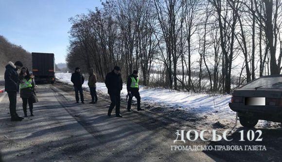 Новини Тернополя - фото з Смертельна аварія на Тернопільщині: "вісімка" зіткнулась із вантажівкою DAF Смертельна аварія на Тернопільщині: "вісімка" зіткнулась із вантажівкою DAF, фото №3 на сайті 20minut.ua