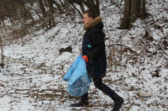 «Едуард, скажи, щоб не смітили!…» - Вартовий чистоти із Стрижавки, фото №1 на сайті 20minut.ua