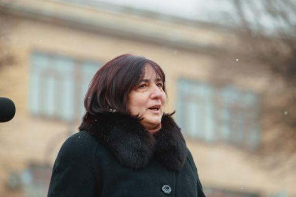 Новини Вінниці - фото з «Дерево Свободи» «виросло» пелюстками на Захід – у день похорону Максима Шимка «Дерево Свободи» «виросло» пелюстками на Захід – у день похорону Максима Шимка, фото №15 на сайті 20minut.ua