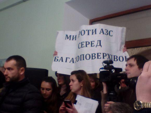 Сергій Сухомлин розпочав звіт перед житомирянами, фото №2 на сайті 20minut.ua