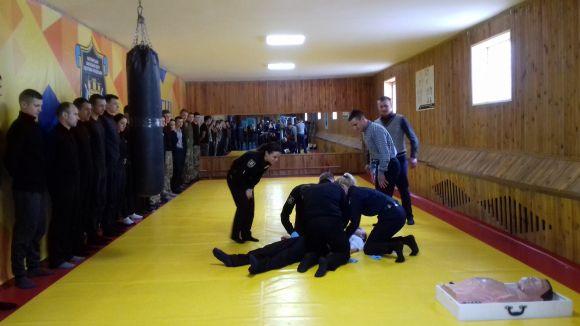 Новини Житомира - фото з У Житомирі відкрили оновлений спортивний комплекс для підготовки поліцейських У Житомирі відкрили оновлений спортивний комплекс для підготовки поліцейських, фото №1 на сайті 20minut.ua