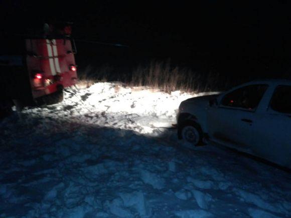Новини Вінниці - фото з На Вінниччині через негоду застрягло три авто та автобус з пасажирами На Вінниччині через негоду застрягло три авто та автобус з пасажирами, фото №1 на сайті 20minut.ua