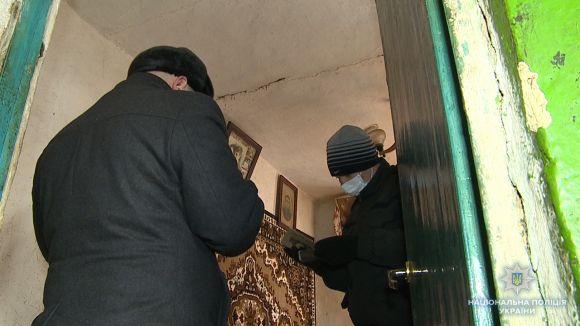 Трагедія на Оратівщині: чоловік вбив рідну матір, а перед цим свого вітчима, фото №2 на сайті 20minut.ua