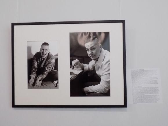 Новини Хмельницького - фото з Чоловіки у білих сорочках і жіночих халатах. Унікальні світлини з виставки Чоловіки у білих сорочках і жіночих халатах. Унікальні світлини з виставки, фото №3 на сайті vsim.ua