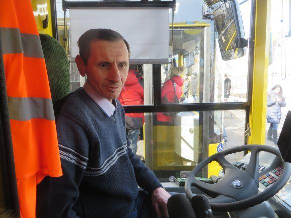 Новини Хмельницького - фото з На вулиці Хмельницького виїхали нові тролейбуси. Що про них кажуть водії і кондуктори На вулиці Хмельницького виїхали нові тролейбуси. Що про них кажуть водії і кондуктори, фото №5 на сайті vsim.ua