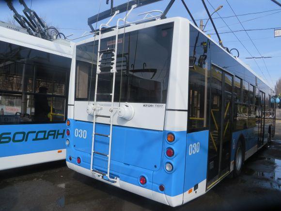 Новини Хмельницького - фото з На вулиці Хмельницького виїхали нові тролейбуси. Що про них кажуть водії і кондуктори На вулиці Хмельницького виїхали нові тролейбуси. Що про них кажуть водії і кондуктори, фото №15 на сайті vsim.ua