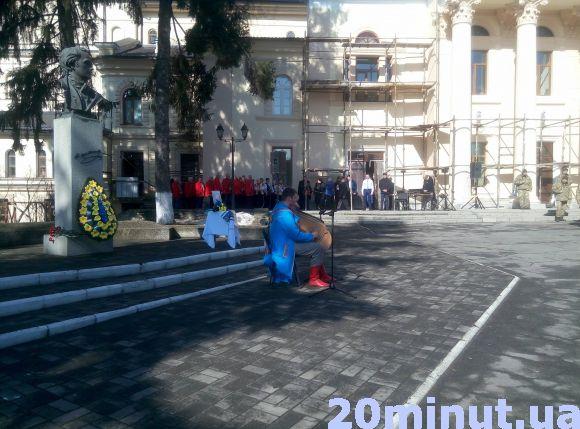 У Кам’янці відбулися мистецькі заходи з нагоди річниці народження Тараса Шевченка (ФОТОЗВІТ), фото №3 на сайті 20minut.ua