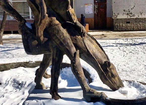 Мюнхгаузена не врятували. Пам'ятник, який заховався у дворах, фото №3 на сайті vsim.ua