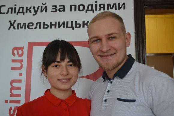 Новини Хмельницького - фото з Переможниця фотоконкурсу "Успіх - це посмішка" отримала подарунок Переможниця фотоконкурсу "Успіх - це посмішка" отримала подарунок, фото №1 на сайті vsim.ua