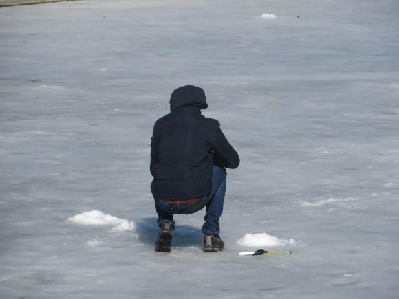 Новини Хмельницького - фото з Фото дня: при +10 на Південному Бузі сидять рибалки і ходять діти Фото дня: при +10 на Південному Бузі сидять рибалки і ходять діти, фото №2 на сайті vsim.ua