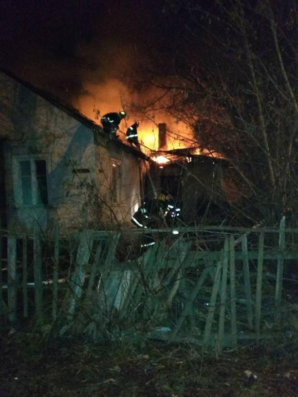 Новини Хмельницького - фото з Через необережність: пожежа серйозно пошкодила будівлю у Кам'янці-Подільському Через необережність: пожежа серйозно пошкодила будівлю у Кам'янці-Подільському, фото №2 на сайті vsim.ua