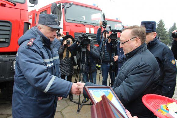 Замість техніки 70-х: вінницькі пожежники отримали п’ять новеньких машин, фото №5 на сайті 20minut.ua