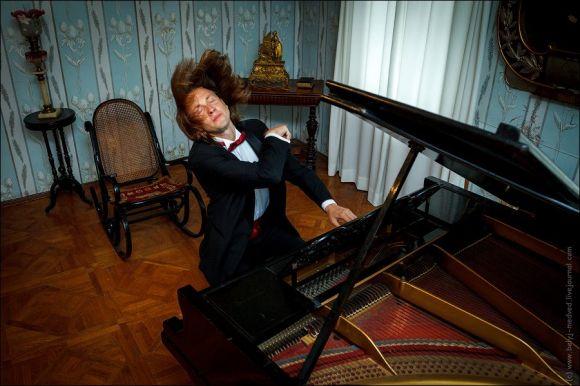 Новини Вінниці - фото з «Впереди – музыкальная матрица!» Максим Шоренков рассказал, что ждет современную музыку и какими сюрпризами порадует Винницу «Впереди – музыкальная матрица!» Максим Шоренков рассказал, что ждет современную музыку и какими сюрпризами порадует Винницу, фото №2 на сайті 20minut.ua