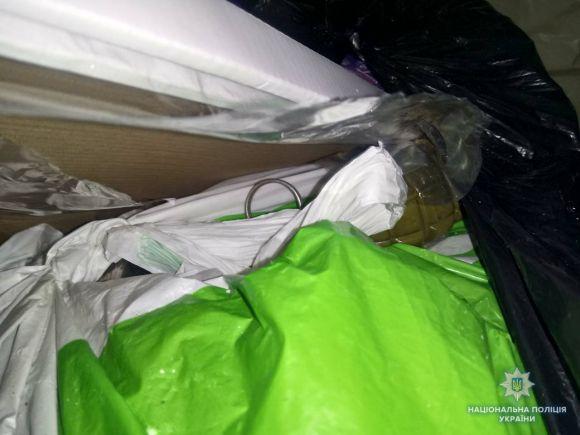 На Вінниччині чоловік з гранатою пішов з'ясовувати стосунки з колишньою, фото №1 на сайті 20minut.ua