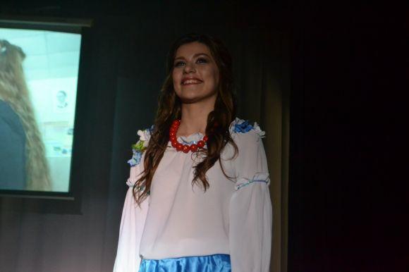 Новини Хмельницького - фото з Найкрасивіша школярка Хмельницького зізналась, що її цькували однокласники Найкрасивіша школярка Хмельницького зізналась, що її цькували однокласники, фото №21 на сайті vsim.ua