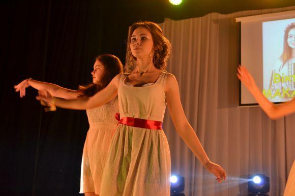 Новини Хмельницького - фото з Найкрасивіша школярка Хмельницького зізналась, що її цькували однокласники Найкрасивіша школярка Хмельницького зізналась, що її цькували однокласники, фото №26 на сайті vsim.ua