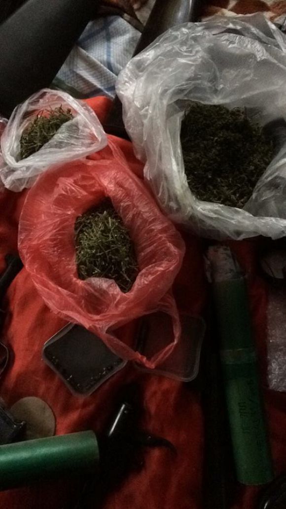 Новини Хмельницького - фото з У Хмельницькому затримала торгівця зброєю У Хмельницькому затримала торгівця зброєю, фото №5 на сайті vsim.ua