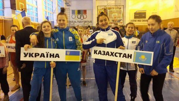 Новини Хмельницького - фото з Боксерки з Хмельницького стали найкращими на всеукраїнському турнірі Боксерки з Хмельницького стали найкращими на всеукраїнському турнірі, фото №2 на сайті vsim.ua