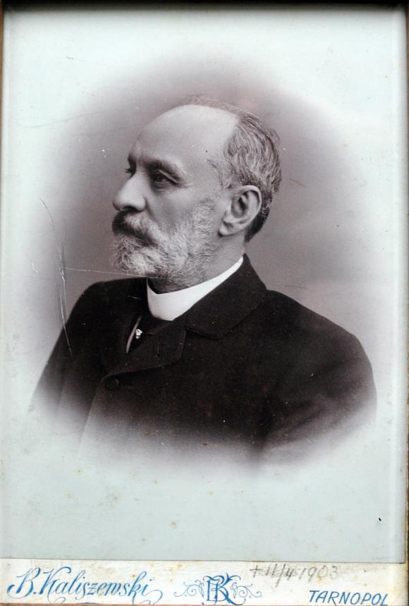 Новини Тернополя - фото з Володимир Лучаківський старався для громади, як міг Володимир Лучаківський старався для громади, як міг, фото №1 на сайті 20minut.ua