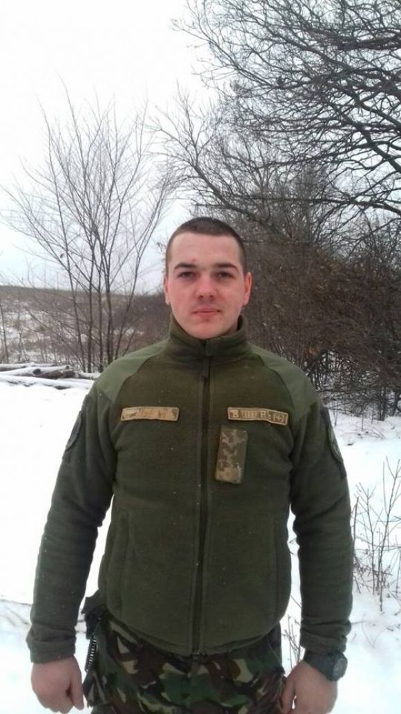 Новини Хмельницького - фото з Президент нагородив орденом бійця зі Старокостянтинівщини Президент нагородив орденом бійця зі Старокостянтинівщини, фото №1 на сайті vsim.ua