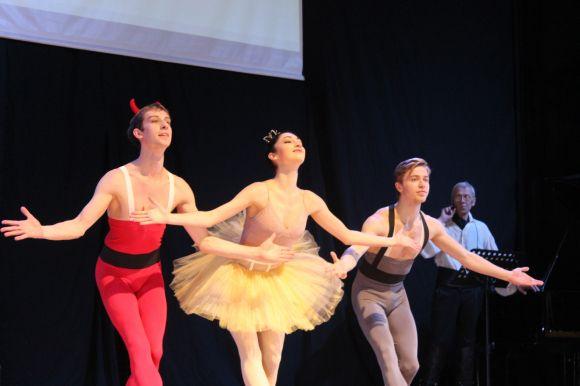 Новини Вінниці - фото з У "Плеяді" сучасна музика вводила в транс та примушувала глядачів вигукувати “На біс!” У "Плеяді" сучасна музика вводила в транс та примушувала глядачів вигукувати “На біс!”, фото №13 на сайті 20minut.ua