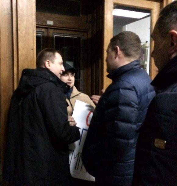 Як активісти допомагали Барні звітувати, фото №2 на сайті 20minut.ua